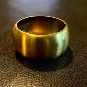 Sculptural Hinge Bracelet - Gold Brush